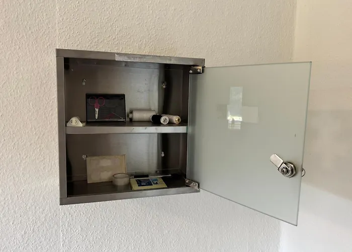 Homestay Hyggeligt Vaerelse Med Faelles Opholdsrum Og Toilet